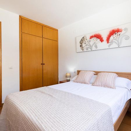 Uhc Marathon Apartments Salou Exterior photo