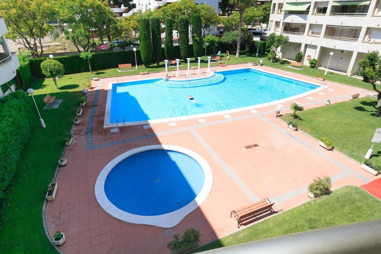 Uhc Marathon Apartments Salou Exterior photo