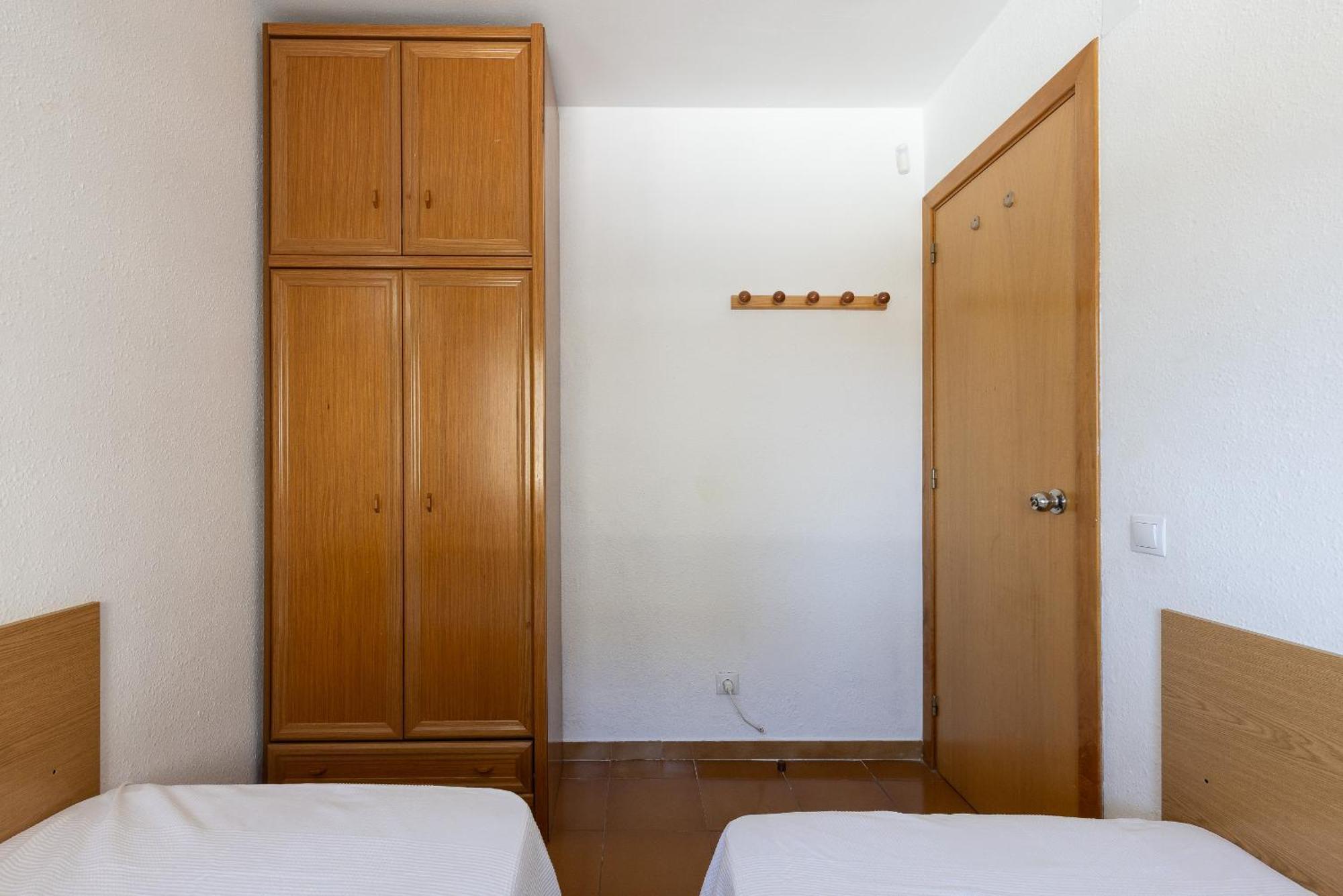 Uhc Marathon Apartments Salou Exterior photo