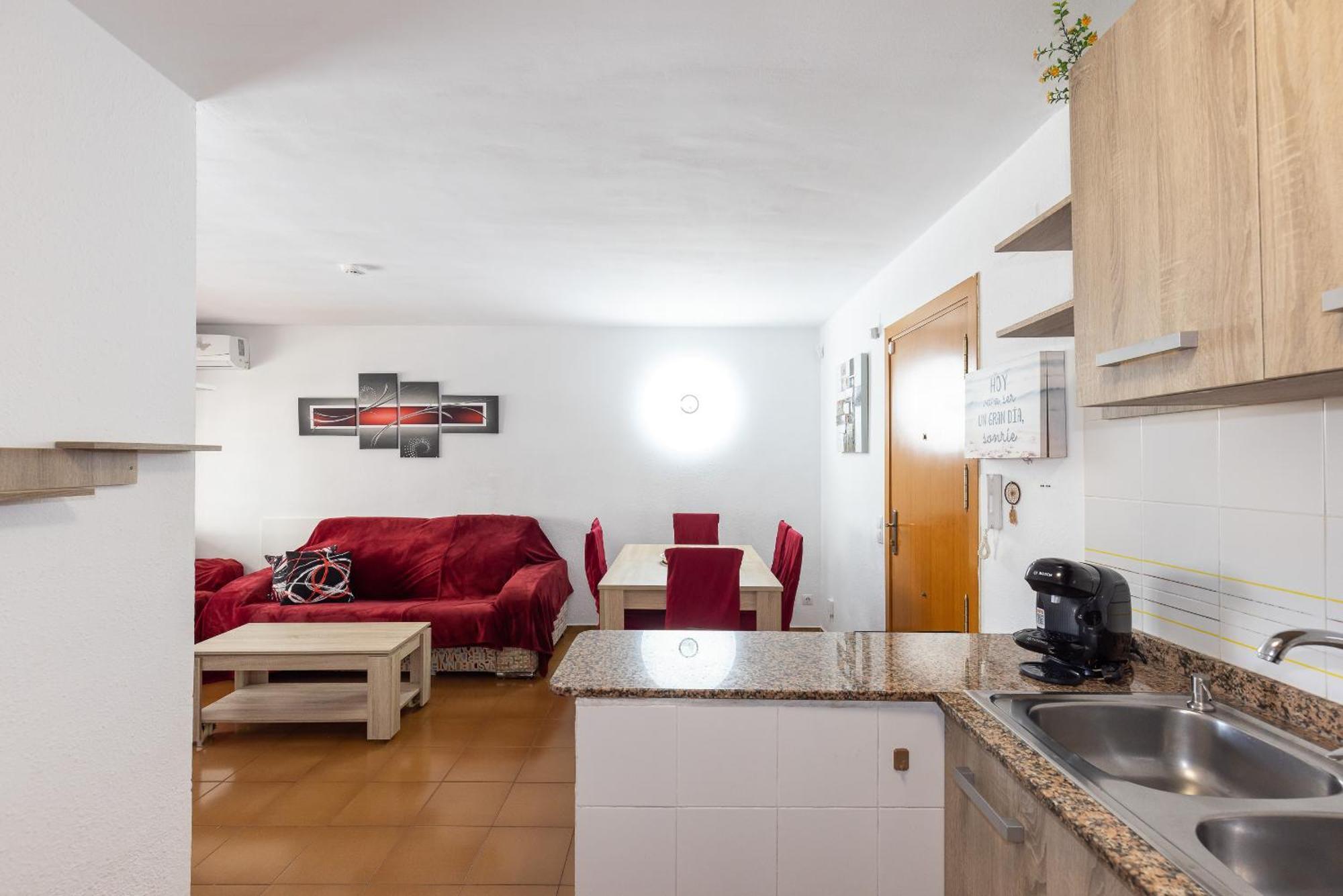 Uhc Marathon Apartments Salou Room photo