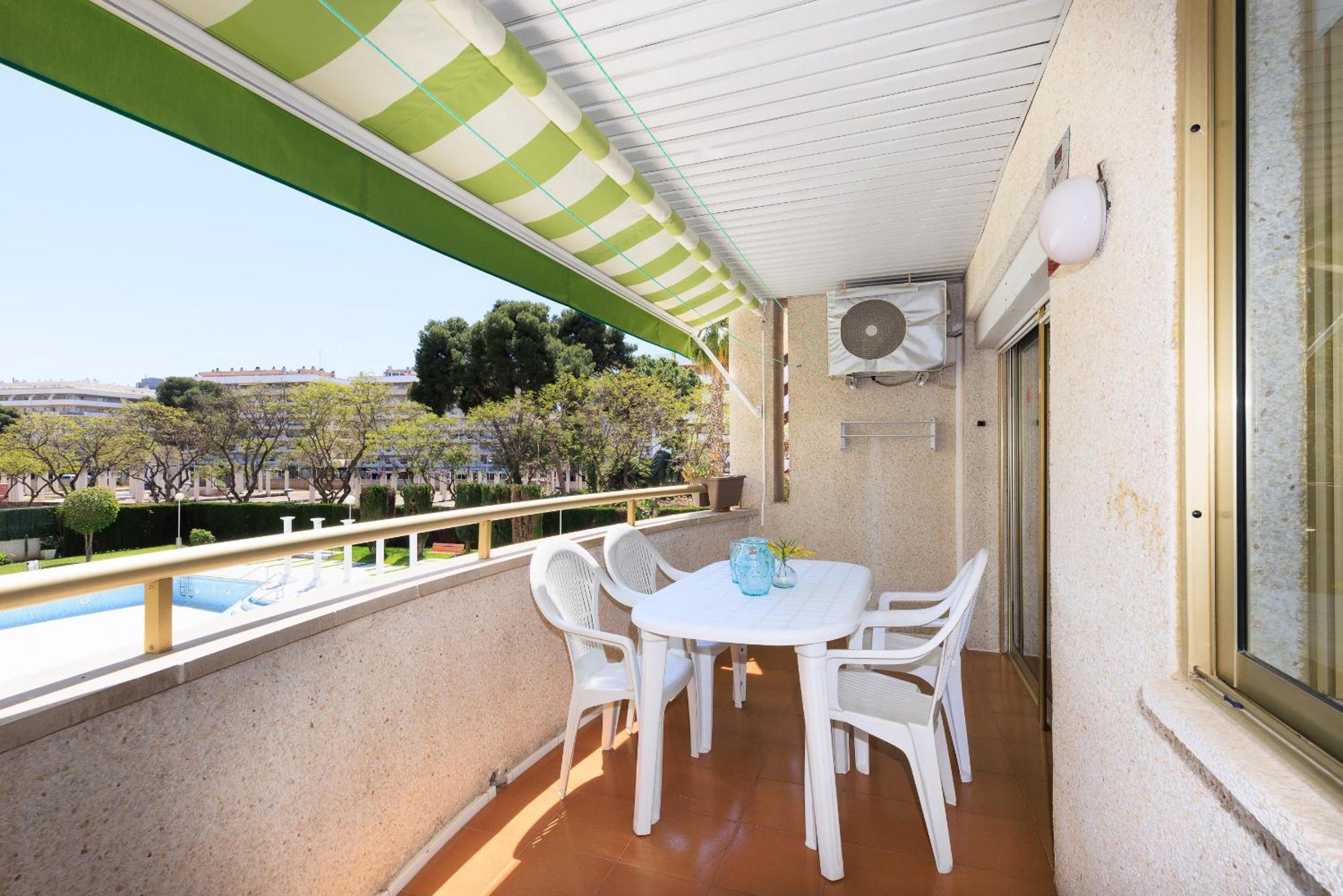 Uhc Marathon Apartments Salou Exterior photo