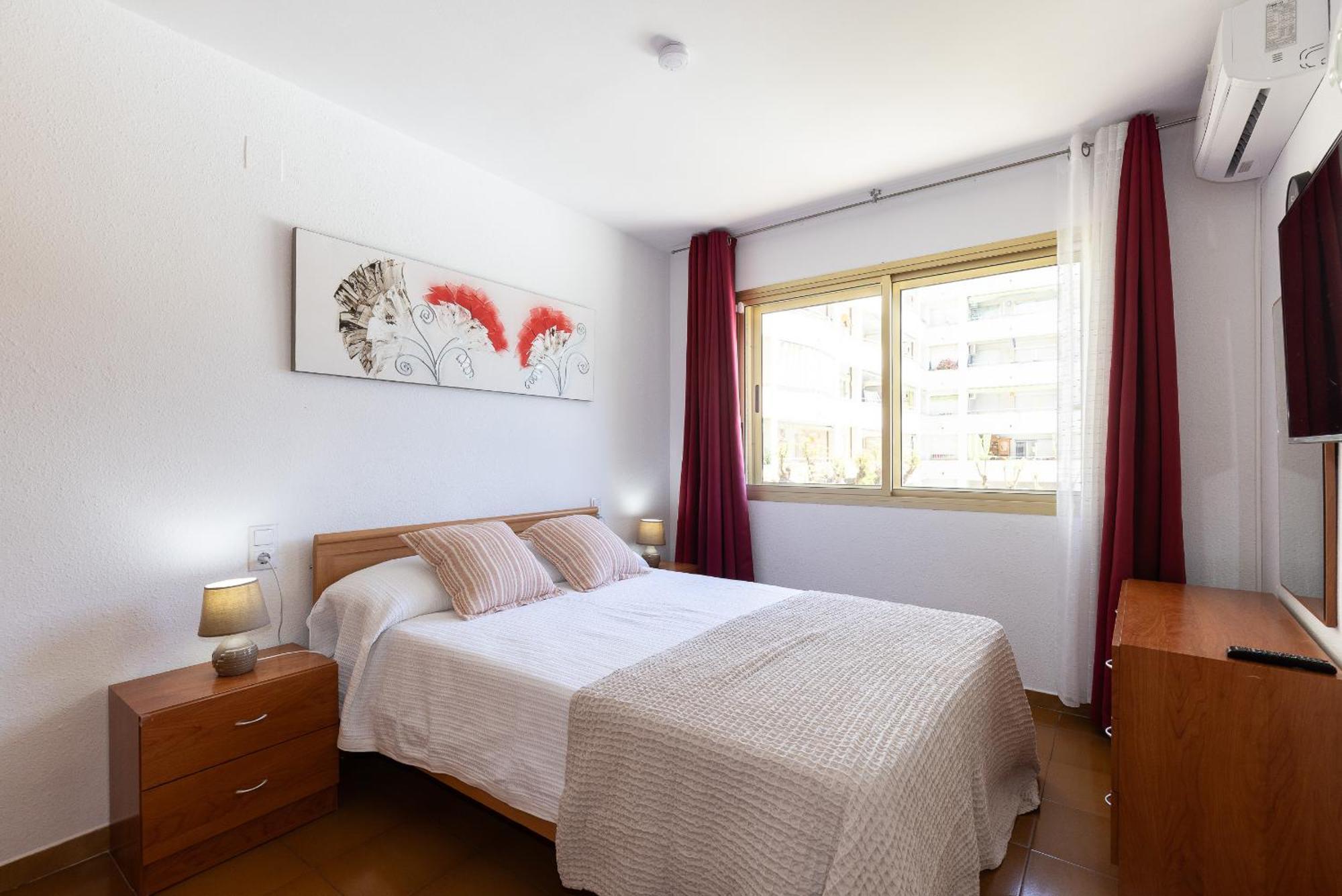Uhc Marathon Apartments Salou Exterior photo